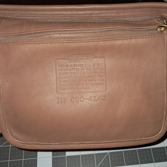 Authentic Vintage Coach Worth Bag, Cocoa Brown - Picture 10 of 11